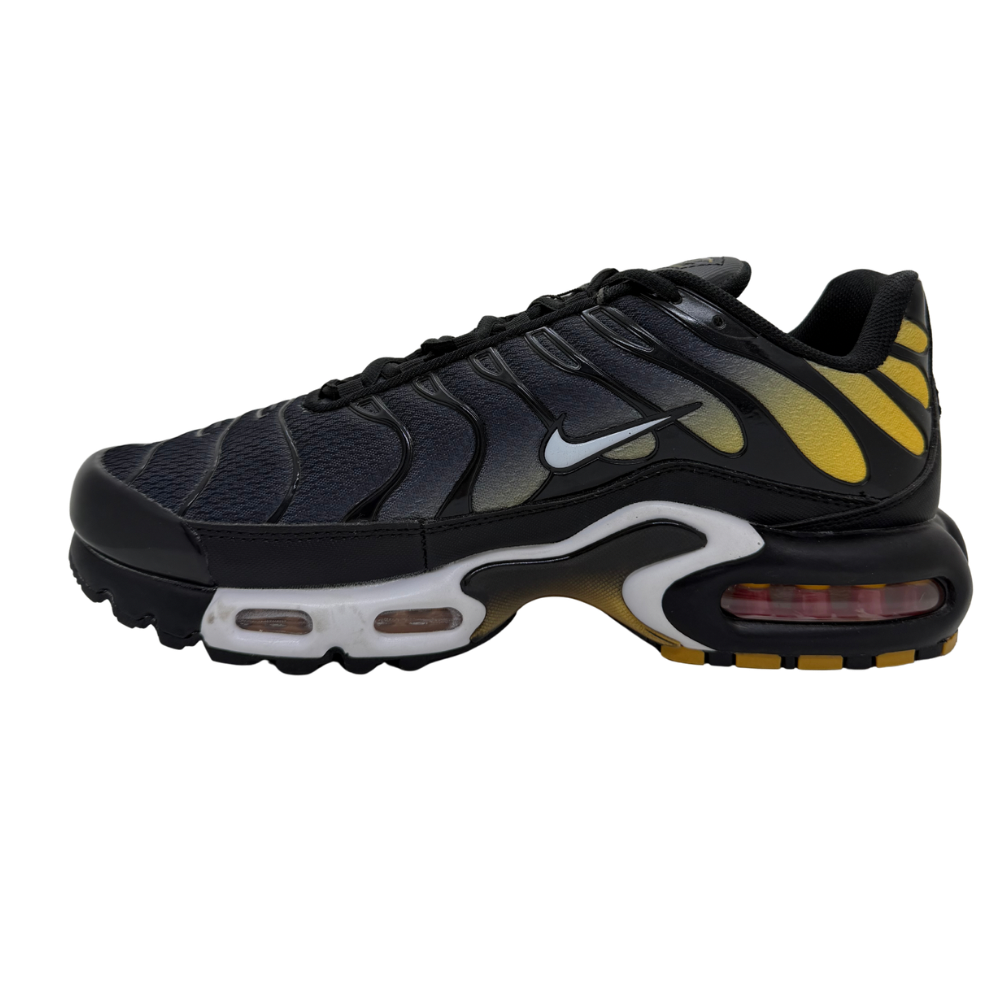 TENIS NIKE TN PLUS “UNIVERSITY GOLD/BLACK”