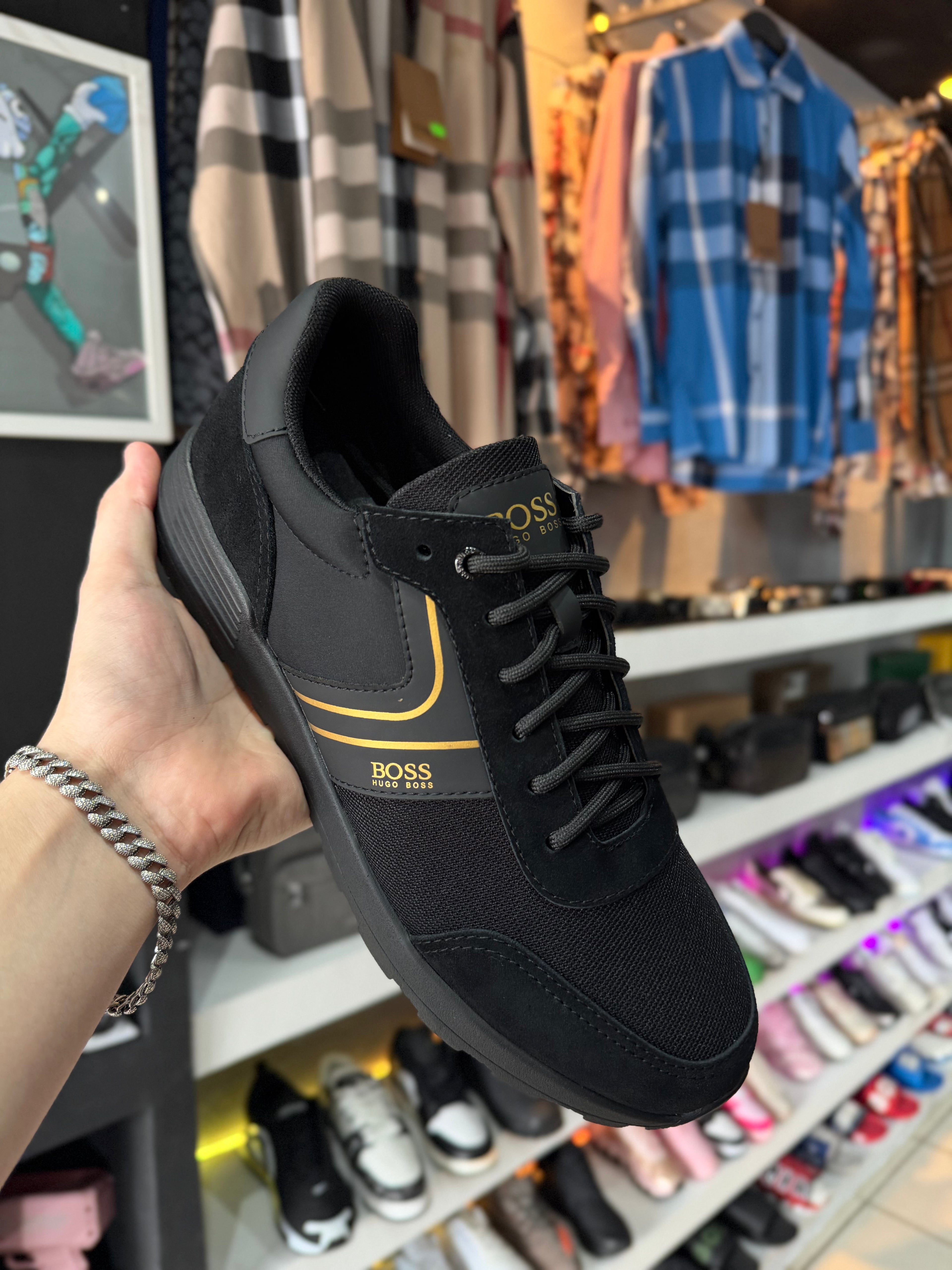 TENI HUGO BOSS “PARKOUR RUN”