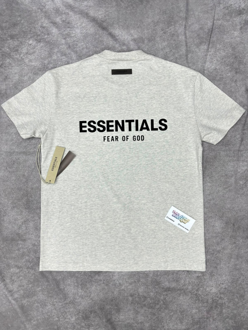 PLAYERA ESSENTIALS “SS 22”