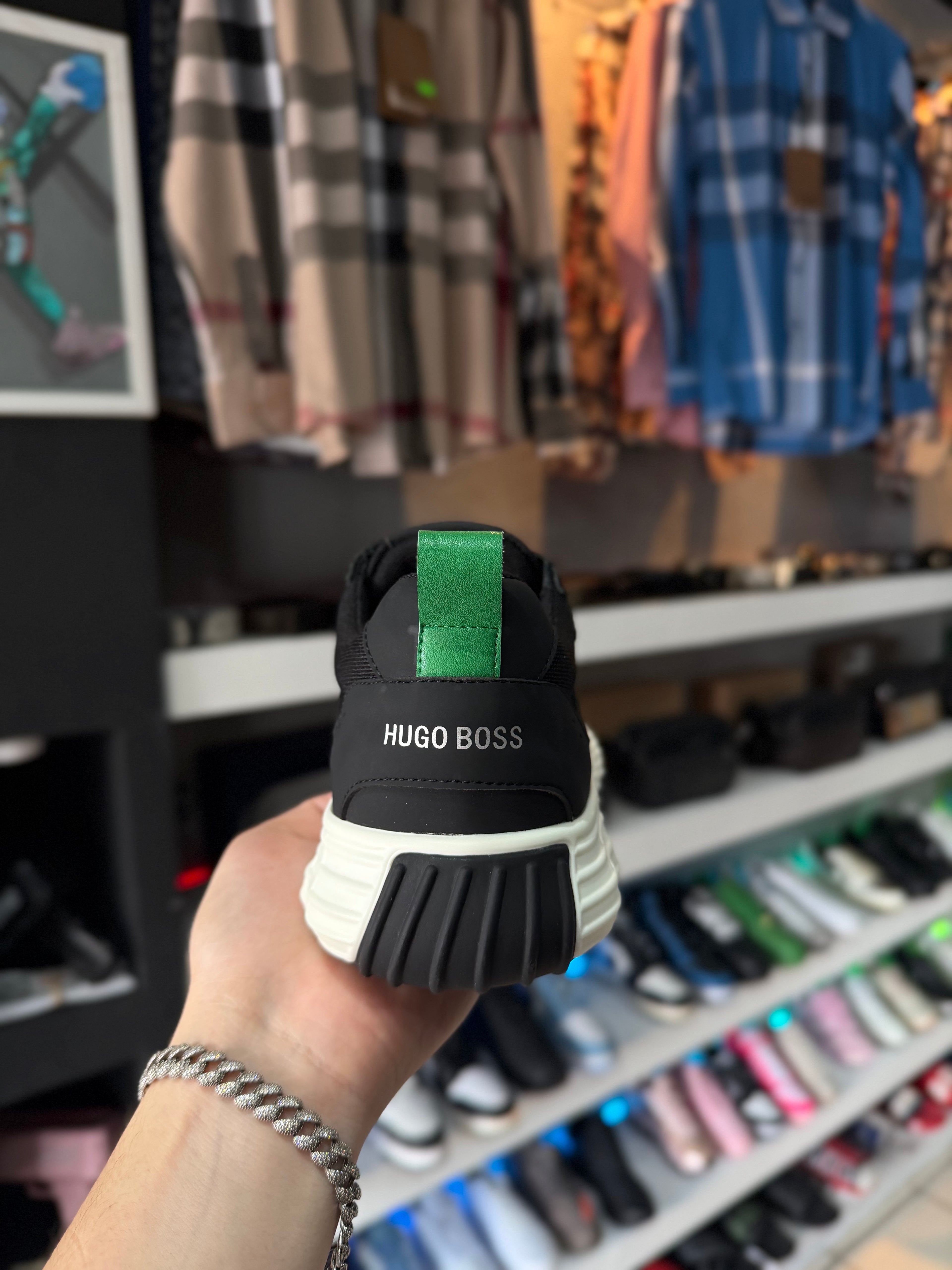 TENI HUGO BOSS “JONAH RUN”