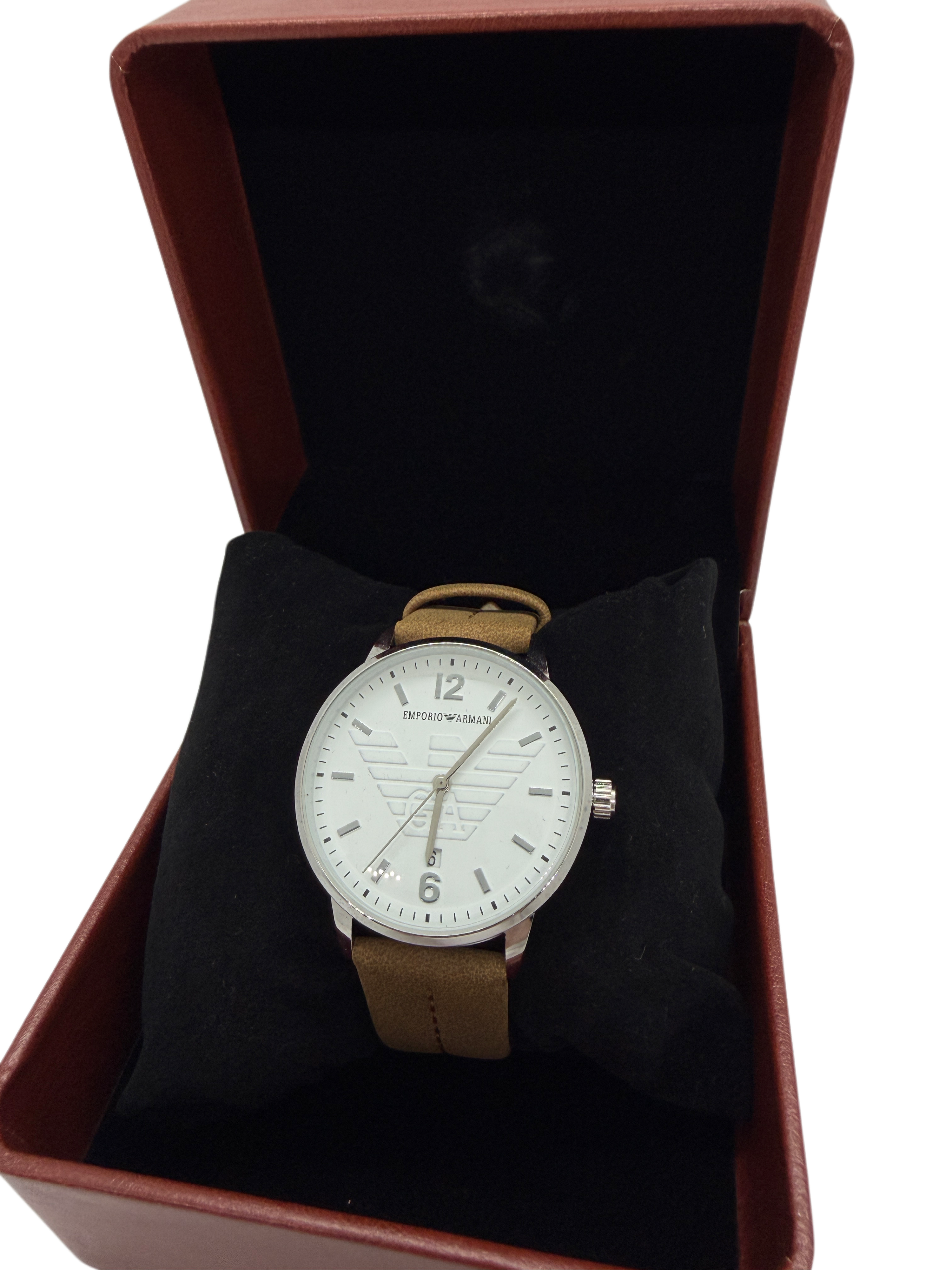 RELOJ EMPORIO ARMANI “CORREA CAFÉ”