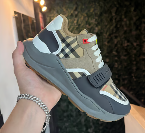 TENIS BURBERRY "RAMSEY PIEL CAFE/BLANCO"