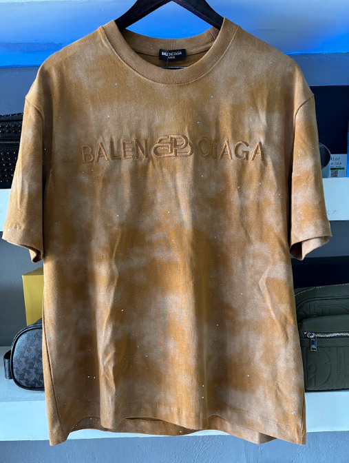 PLAYERA BALENCIAGA "BEIGE EFECTO TIE-DYE"