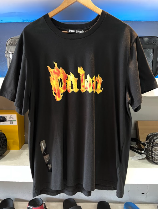PLAYERA PALM ANGELS "NEGRA PALM FLAMES"