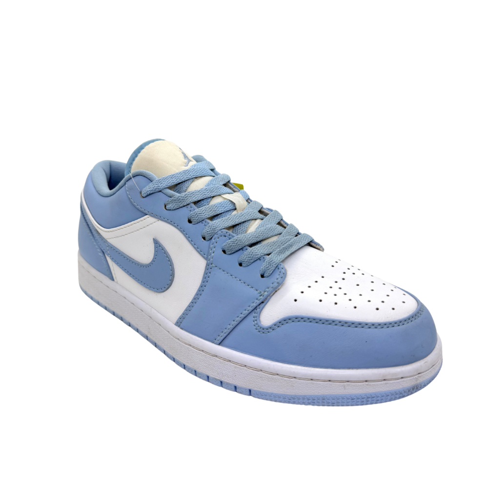 TENIS JORDAN 1 LOW “UNIVERSITY BLUE”
