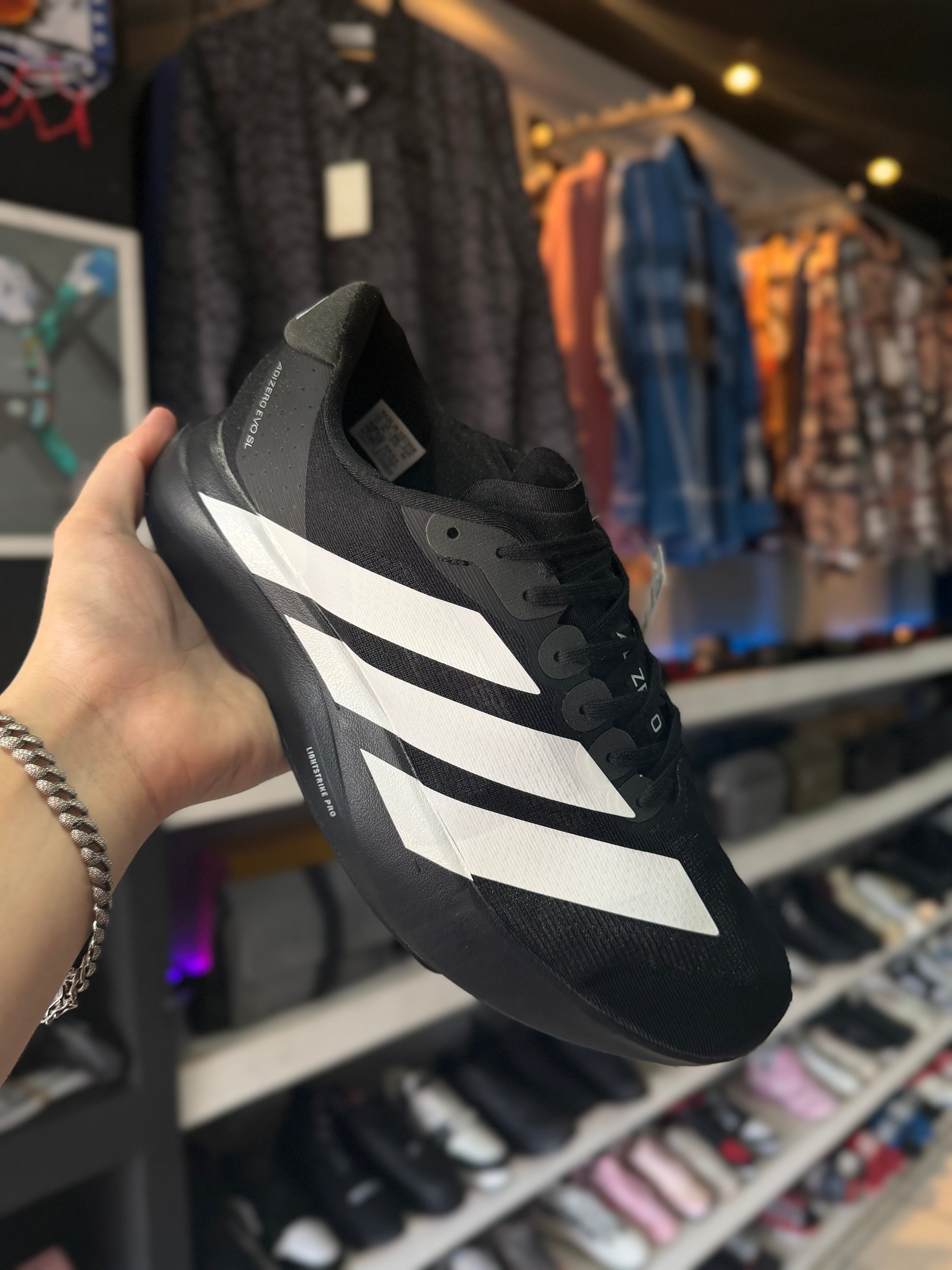 TENIS ADIDAS “ADIZERO”