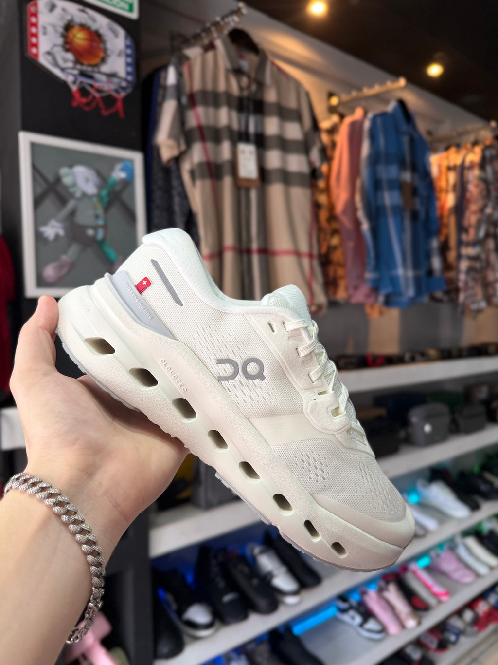 TENIS ON CLOUD “CLOUDRUNNER 2”