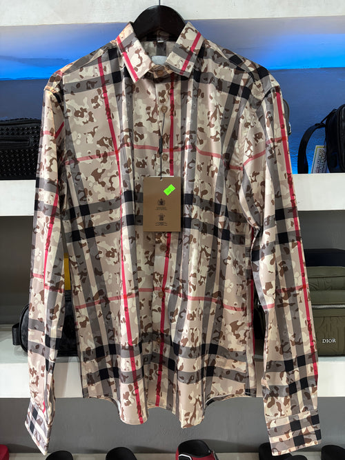 CAMISA BURBERRY "CAMIFLAJE BEIGE LINEAS ROJAS"