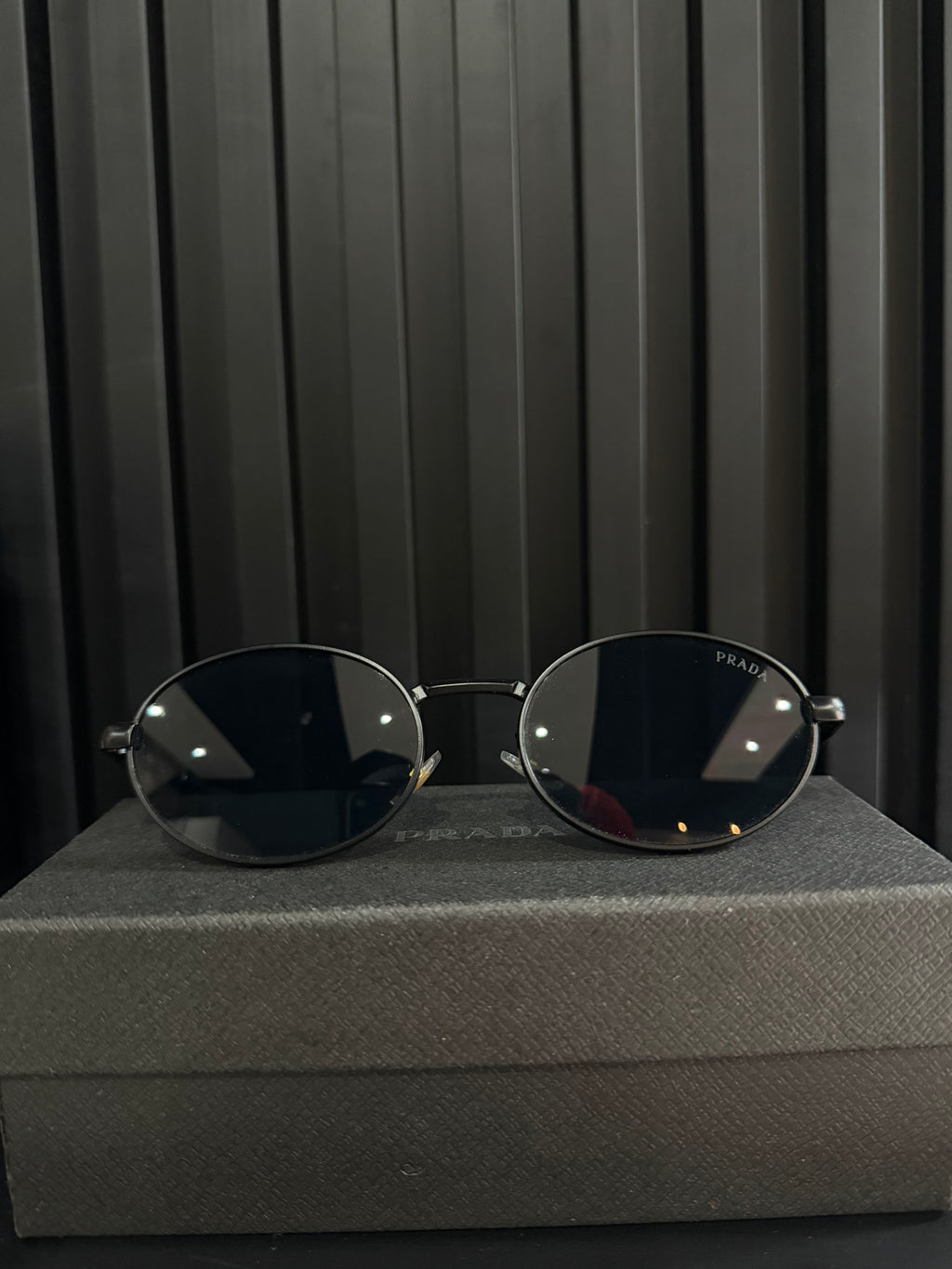 LENTES PRADA "NEGRO ECLIPSE"