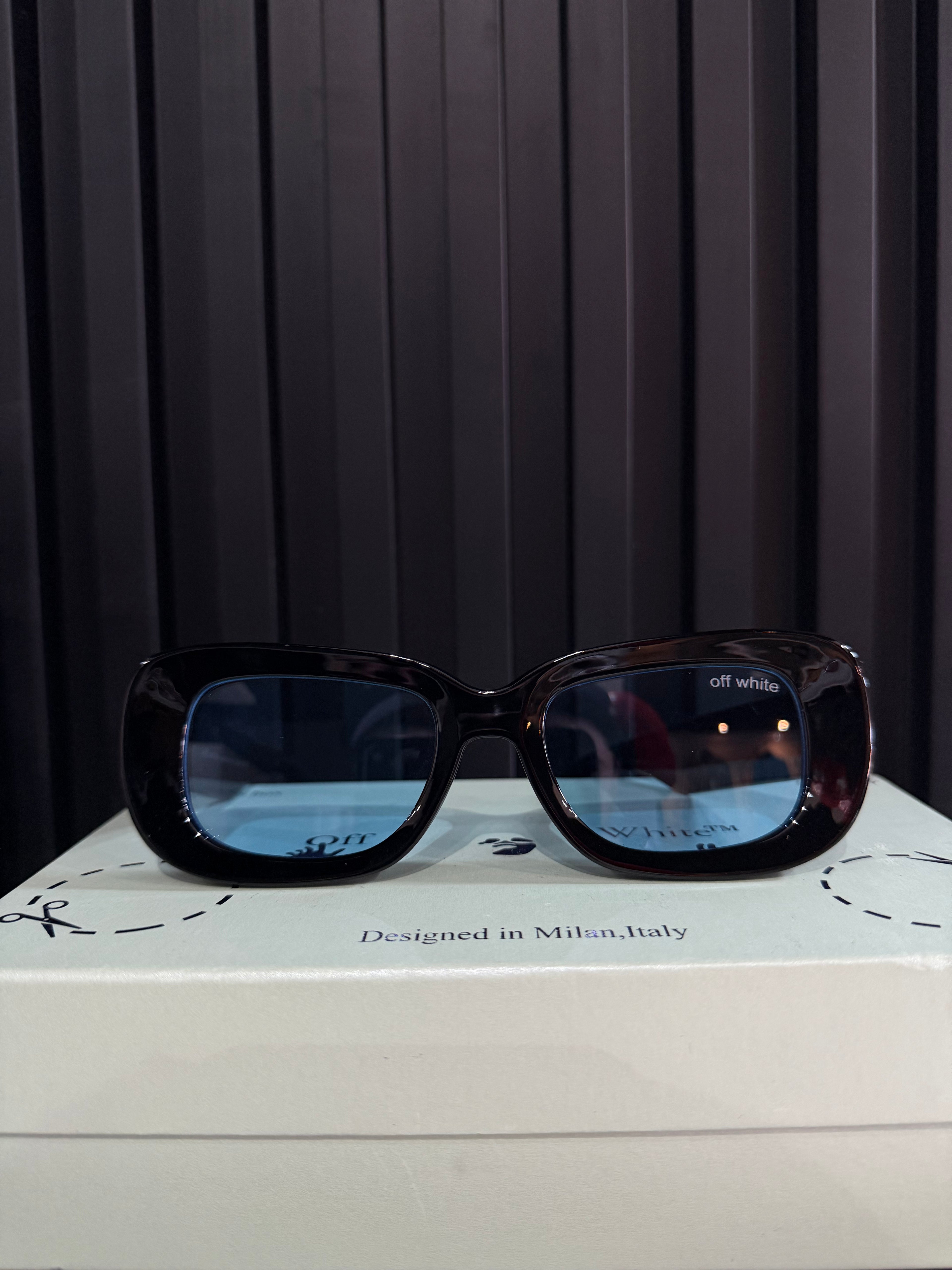 LENTES OFF WHITE "NEGROS LENTE AZUL"