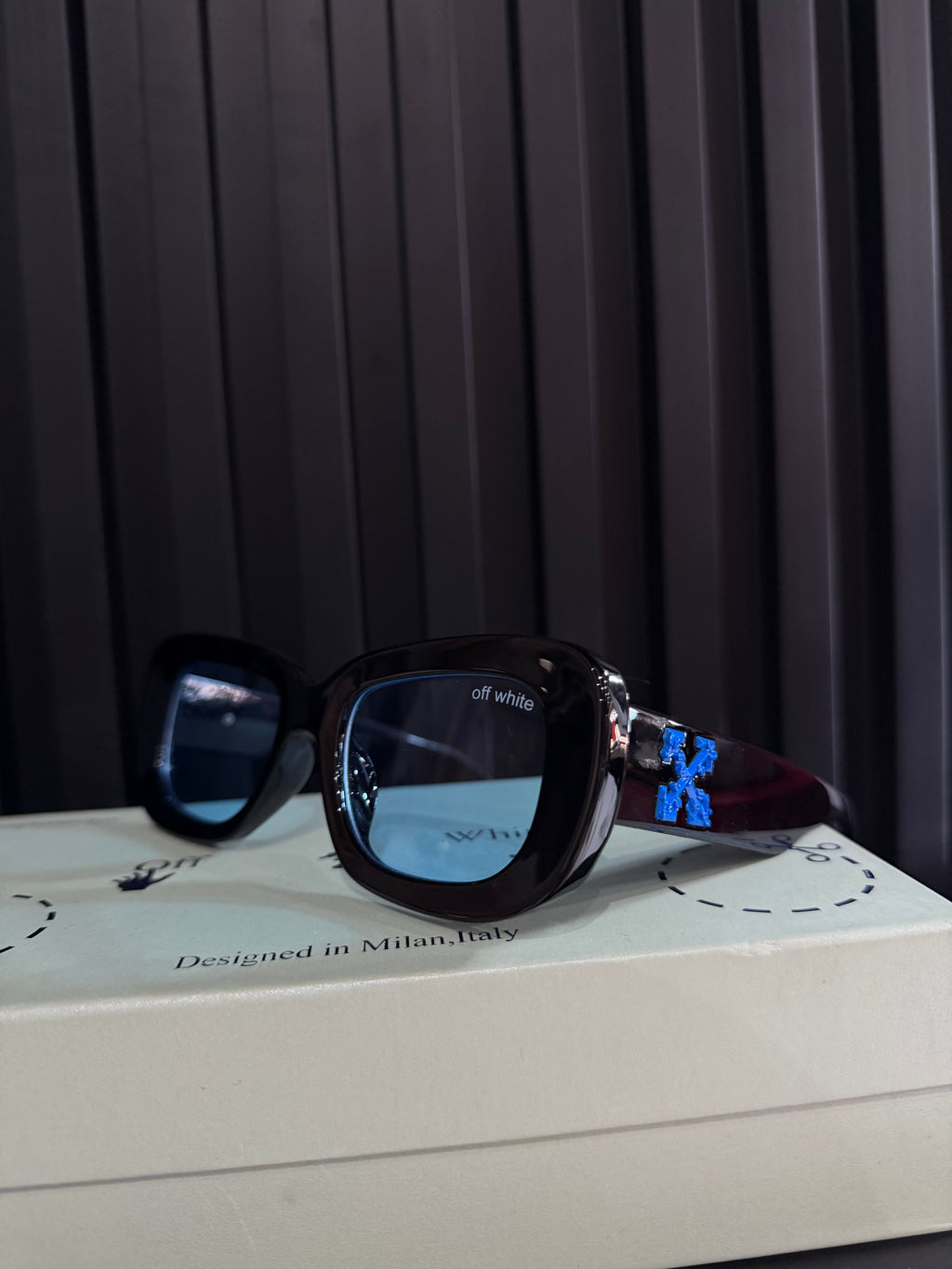 LENTES OFF WHITE "NEGROS LENTE AZUL"