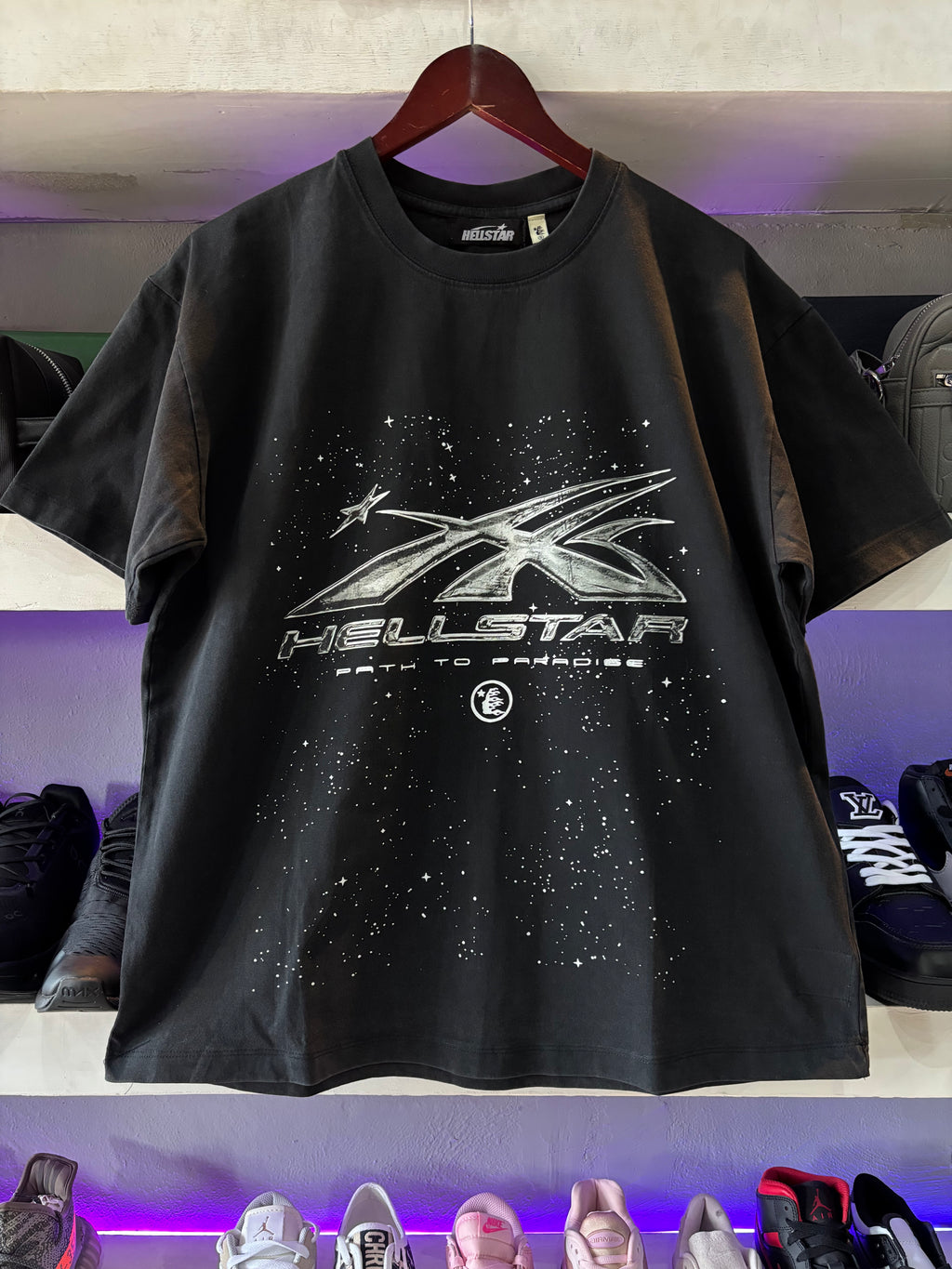 PLAYERA HELLSTAR "NEGRA CHROME"