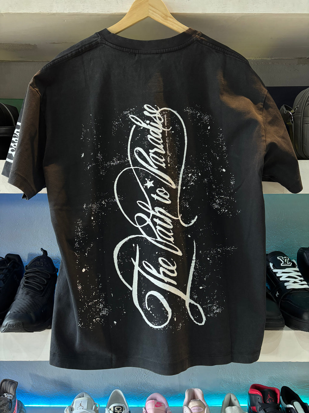 PLAYERA HELLSTAR "NEGRA ANGELES"