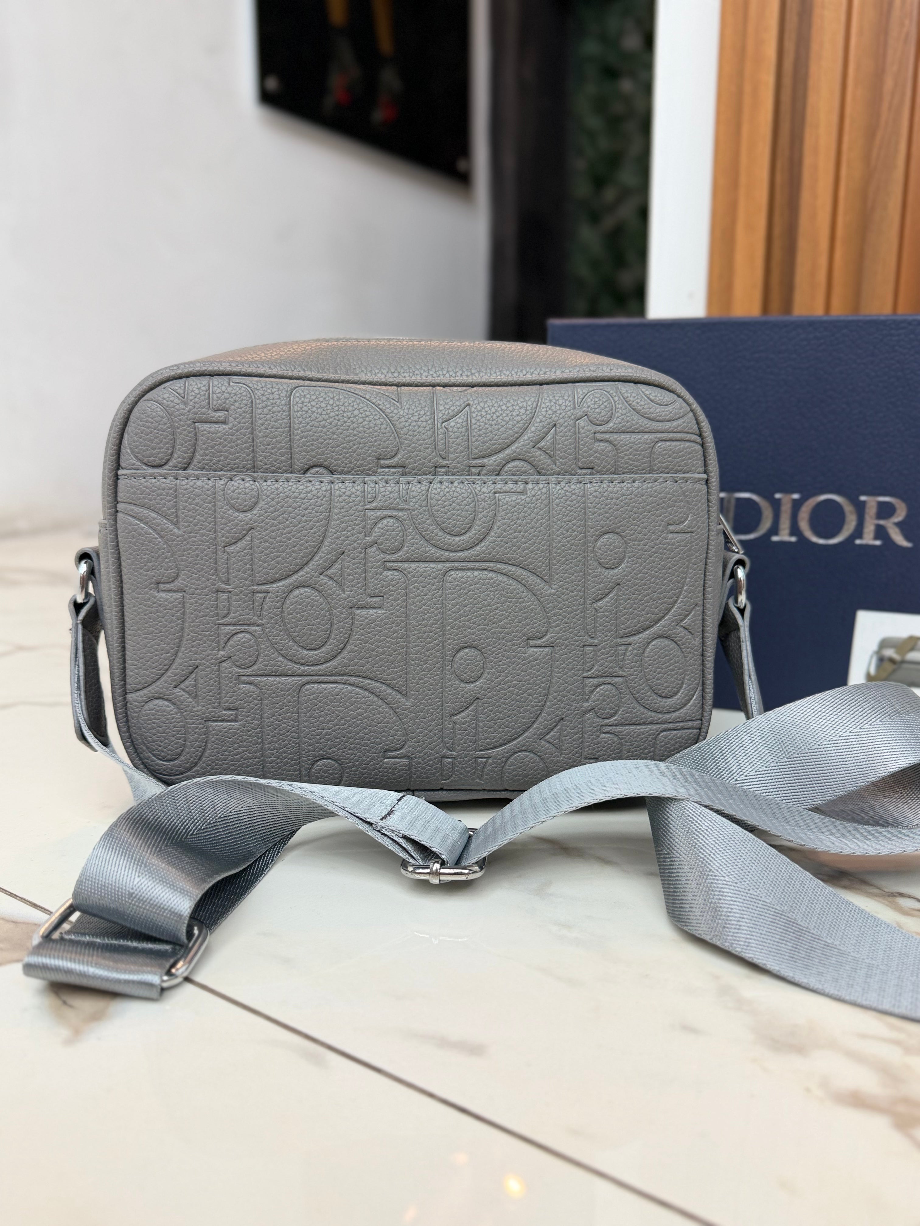 CANGURERA DIOR "MONOGRAMA GRIS"
