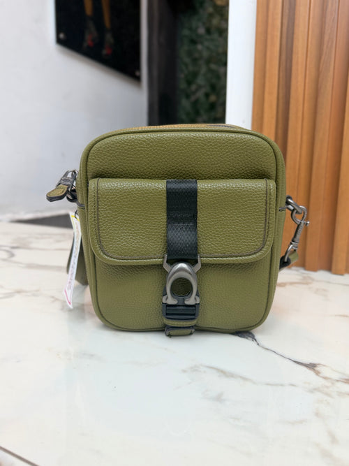 CANGURERA COACH "VERDE OLIVO"
