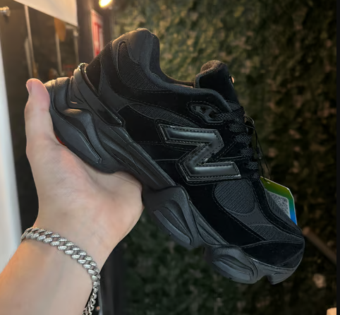TENIS NEW BALANCE "NEGRO CEMENT"