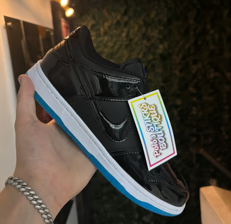 TENIS NIKE SB LOW "SPACE JAM"