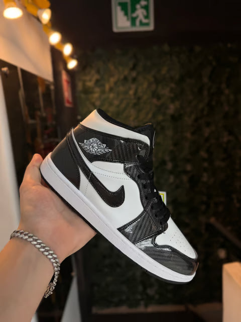 TENIS JORDAN 1 MID "CARBON FIBER"